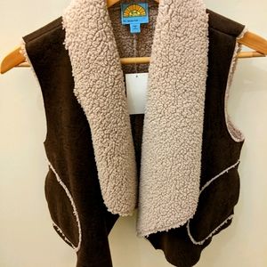 NWT C&C California soft faux shearling vest